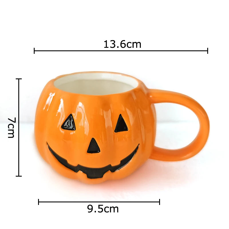 🎃 Scary pumpkin mug