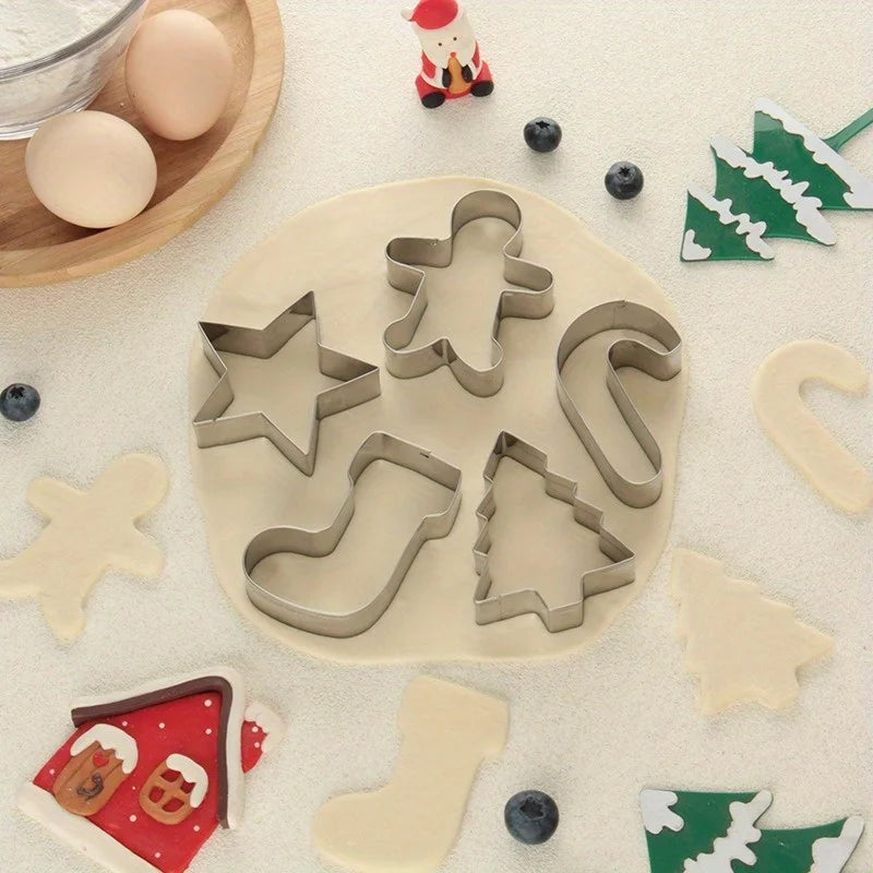 🎄 Festive Stainless Steel Biscuit Cutter Set (5 Pieces)