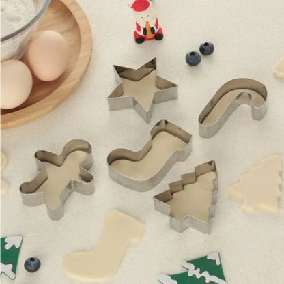 🎄 Festive Stainless Steel Biscuit Cutter Set (5 Pieces)